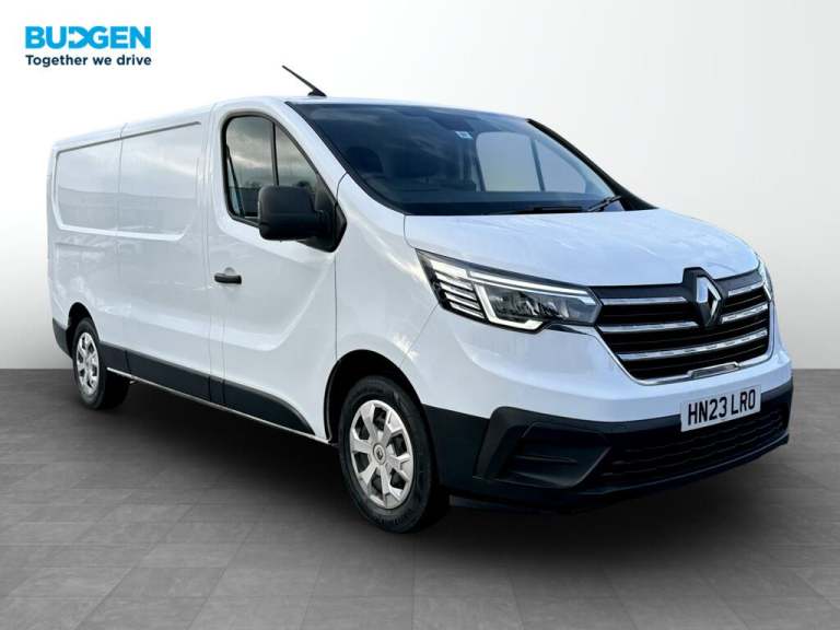 2023 Renault Trafic 2.0 dCi Blue LL30 Business+ L2 H1 Euro 6 (s/s) 5dr PANEL VAN Diesel Manual