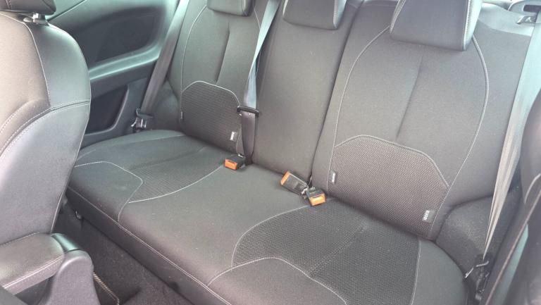 2018 DS Automobiles DS 3 1.2 PureTech 82 Connected Chic 3dr HATCHBACK Petrol Manual