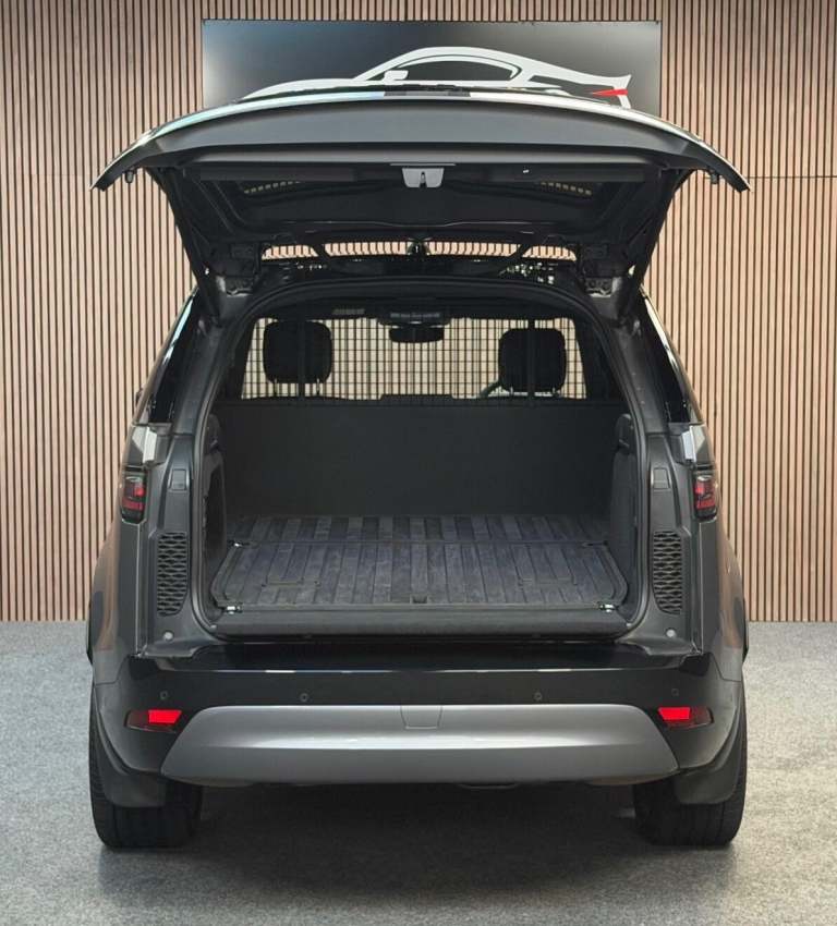  Land Rover Discovery 3.0 D350 MHEV Dynamic HSE Auto 4WD Euro 6 (s/s) 5dr Diesel Automatic