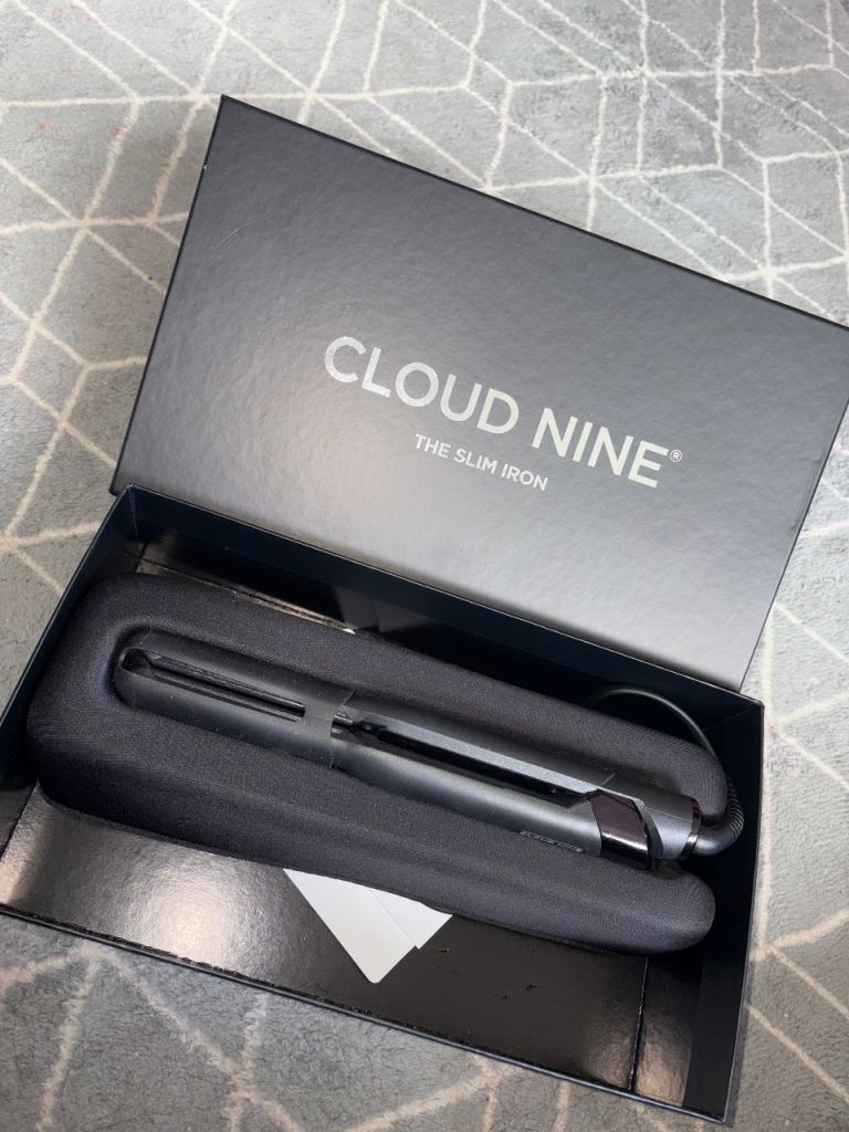 Selling my cloud nine straighteners 