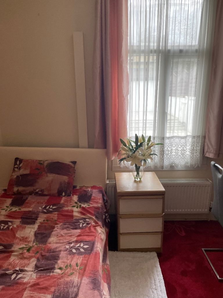 room in East Dulwich