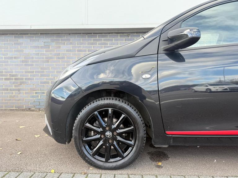 2017 Toyota AYGO 1.0 VVT-i x-press Euro 6 5dr HATCHBACK Petrol Manual