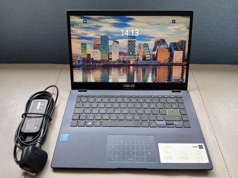 Asus Vivobook E410MAB, Windows 11 Notebook, 128GB SSD & New Battery. Laptop, PC, Computer.