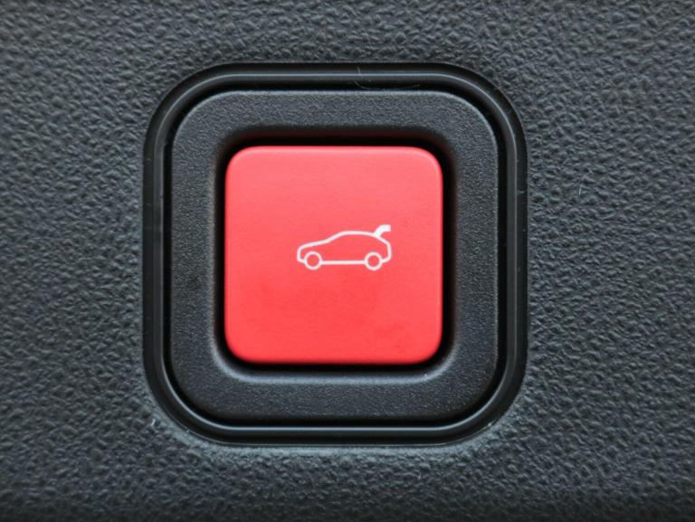 2025 Fiat 600 1.2 Hybrid 48V 136 La Prima 5dr eDCT-6 HATCHBACK PETROL Automatic