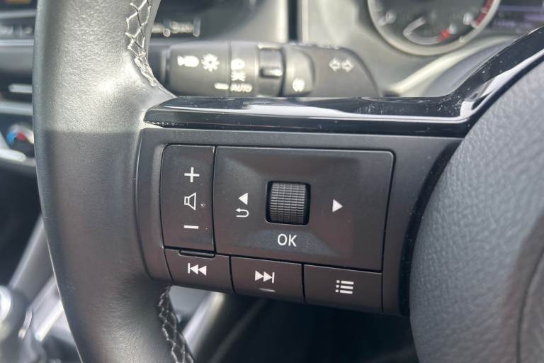 2021 Nissan Qashqai 1.3 DiG-T MH N-Connecta 5dr Hatchback Petrol Manual