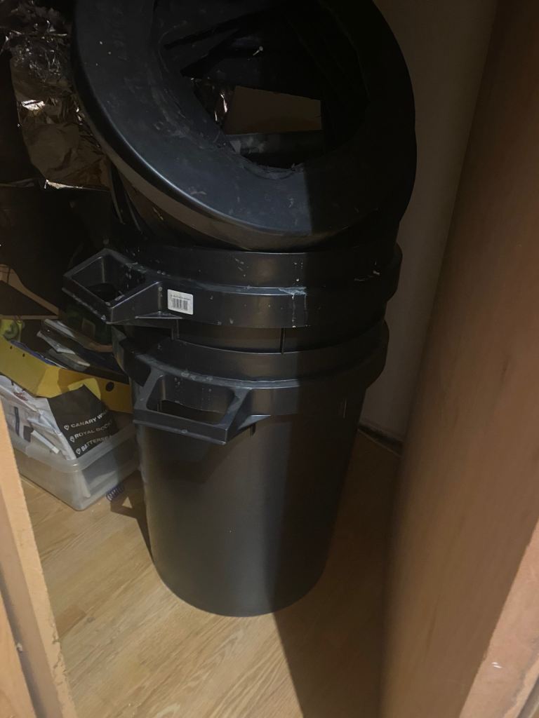 image for 90l bin 
