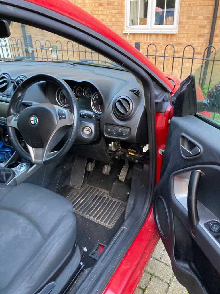 Alfa Romeo, MITO, Hatchback, 2015, Manual, 1248 (cc), 3 doors