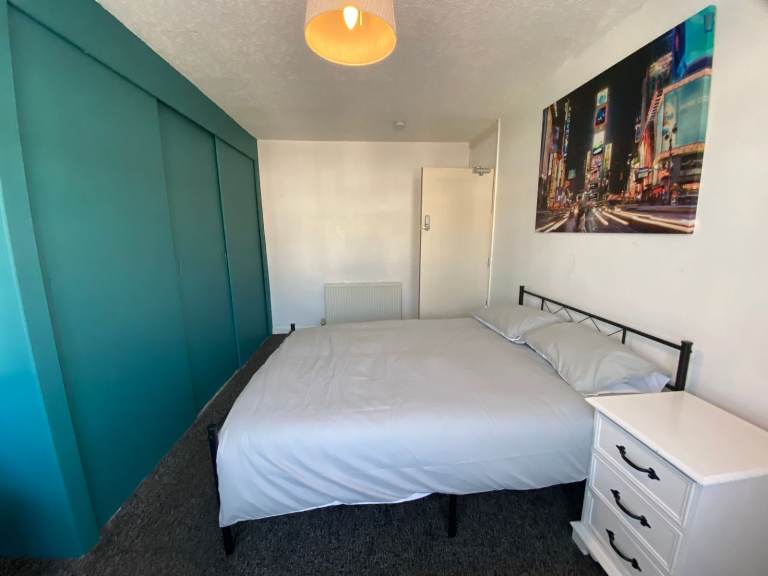 Large Furnished Double Room – Coventry CV2 -UC/PIP Applicants