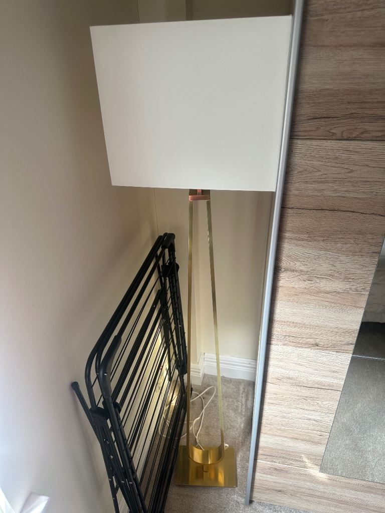 Stylish Gold Standard Lamp with White Shade – Good Condition