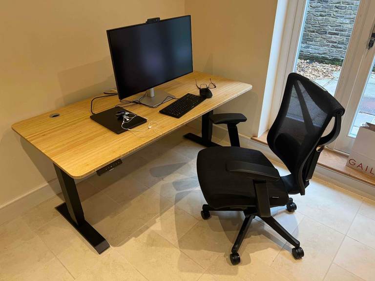 NEW Desktronic standing desk and chair. HomePro. SitPro.