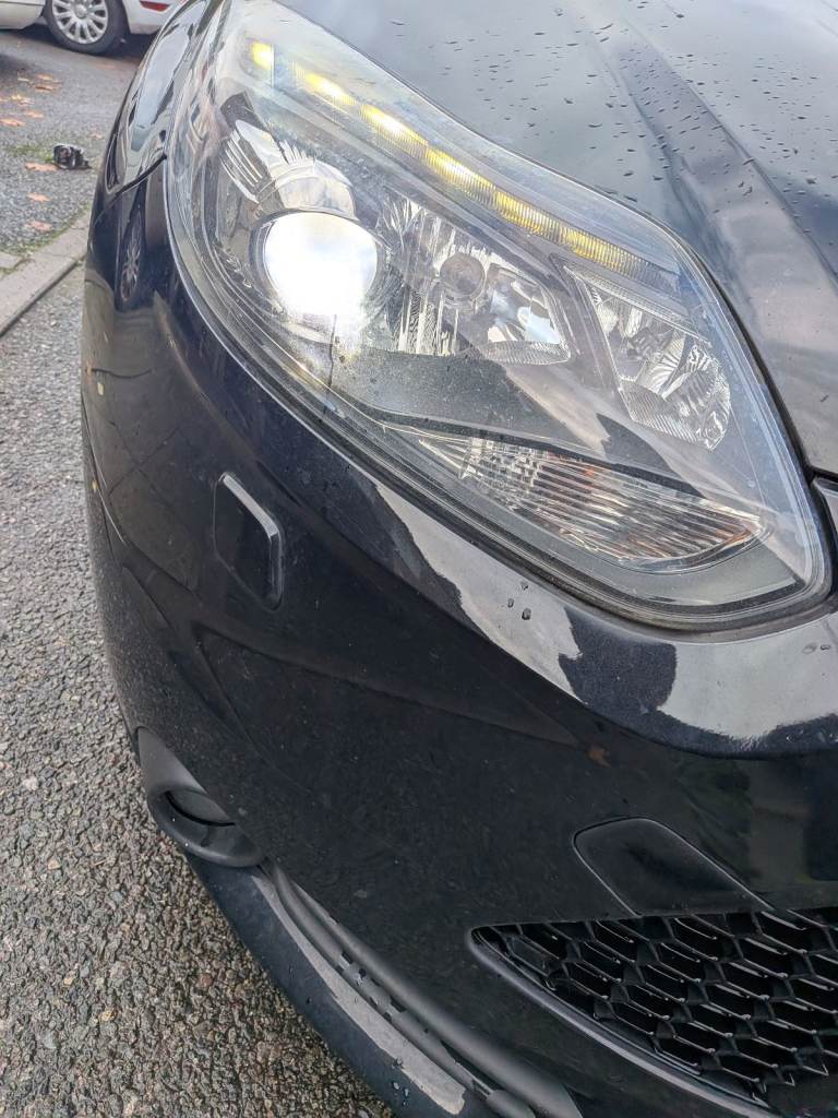 Ford focus st breaking 