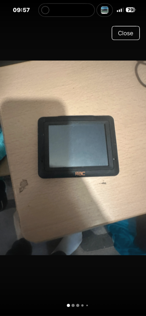 RAC Sat nav with charger and SD card full UK MAPS