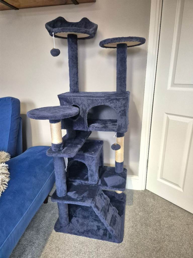 Cat tree 