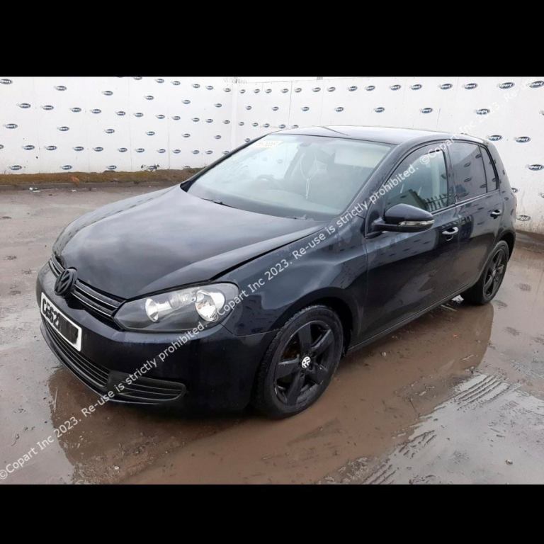 VW GOLF MK6 IN BLACK LC9X / FOR BREAKING / BUMPERS / DOORS 09-12