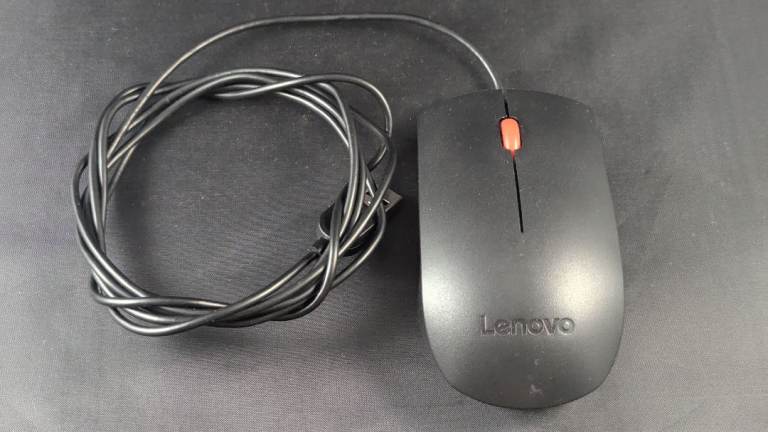 Lenovo USB wired mouse black