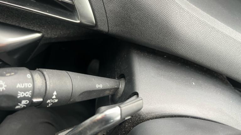 2020 Peugeot 3008 1.5 BlueHDi Allure SUV 5dr Diesel EAT Euro 6 (s/s) (130 ps) SUV Diesel Automatic