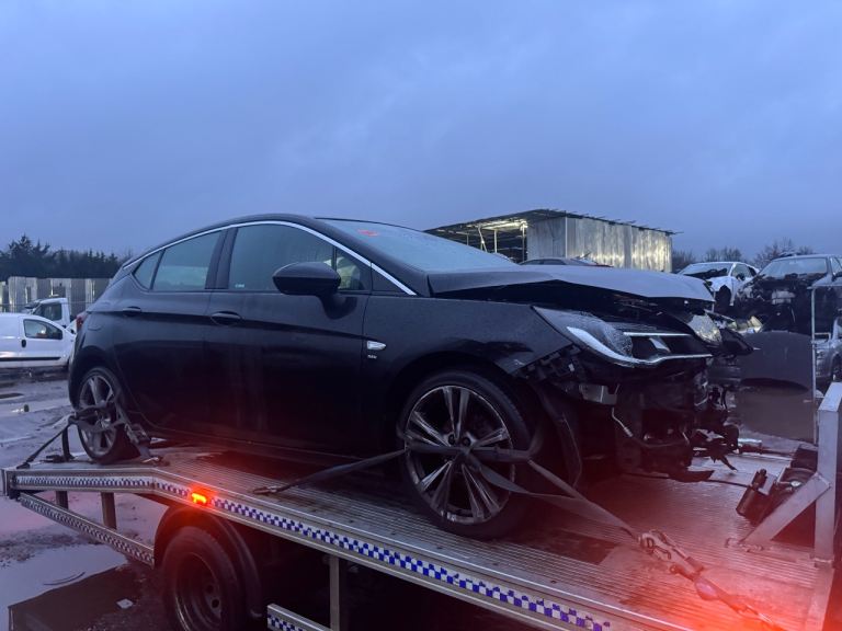 Vauxhall Astra K 1.4 t 2018 black BREAKING FOR PARTS 