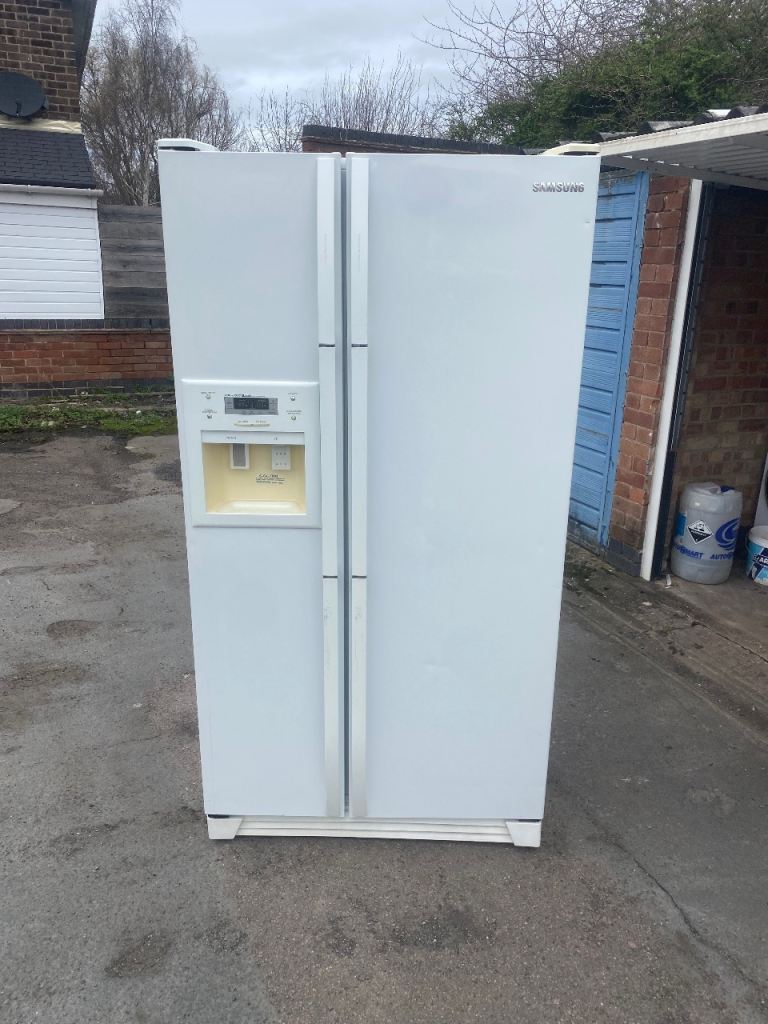American Fridge Freezer Delivery Available 