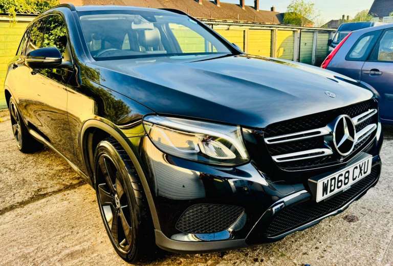 Mercedes-Benz GLC 220d 4MATIC Urban Edition – Black