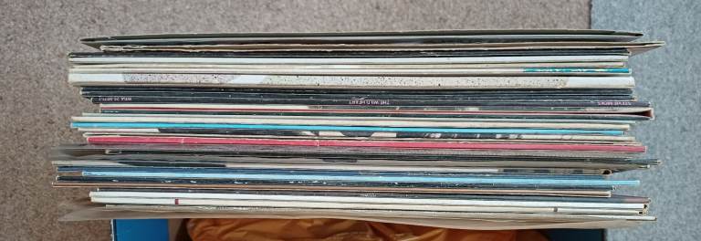 A Bundle of CLASSIC VINTAGE Vinyl LP albums - all Lightly Used in Very Good Condition