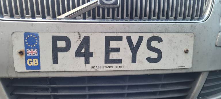 P4EYS private car registration plates
