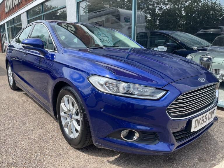2015 Ford Mondeo 1.5 TDCi ECOnetic Zetec Hatchback 5dr Diesel Manual Euro 6 (s/s) (120 ps) Hatchb...