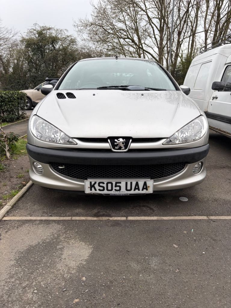 Peugeot, 206, Hatchback, 2005, Manual, 1360 (cc), 5 doors