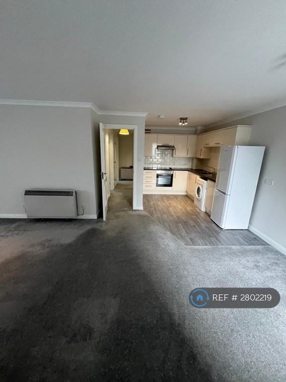 2 bedroom flat in Whinhill Gate, Aberdeen, AB11 (2 bed) (#2802219)
