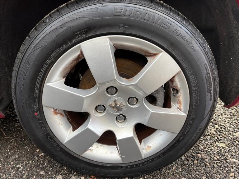 2011 Peugeot 5008 1.6 HDI FAP 112 Family Estate Diesel Manual