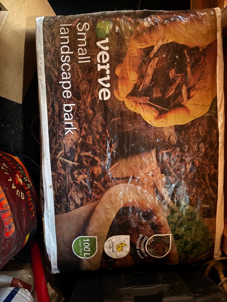 Verve Dark brown Large Bark