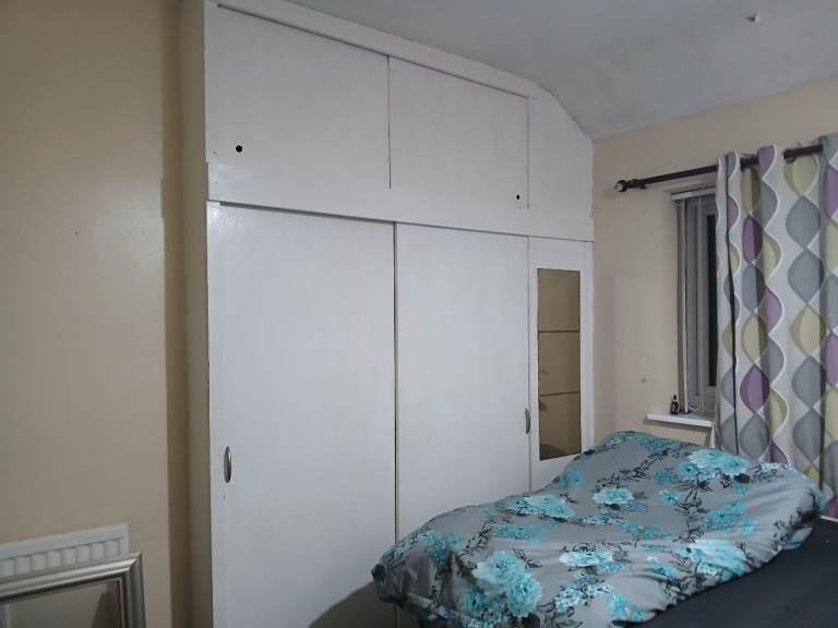 Double room is available 