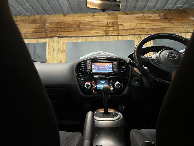 2013 Nissan Juke 1.6 Acenta 5dr CVT [Premium Pack] HATCHBACK PETROL Automatic
