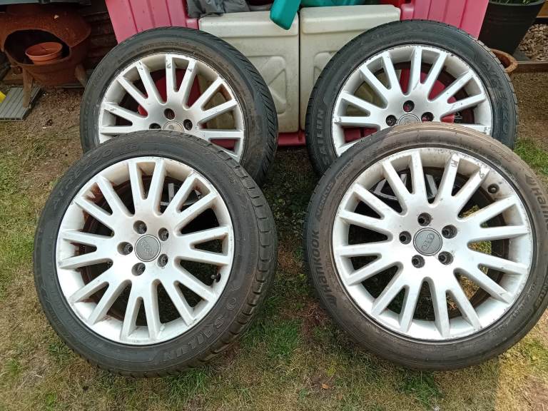 Audi 17inch alloys 