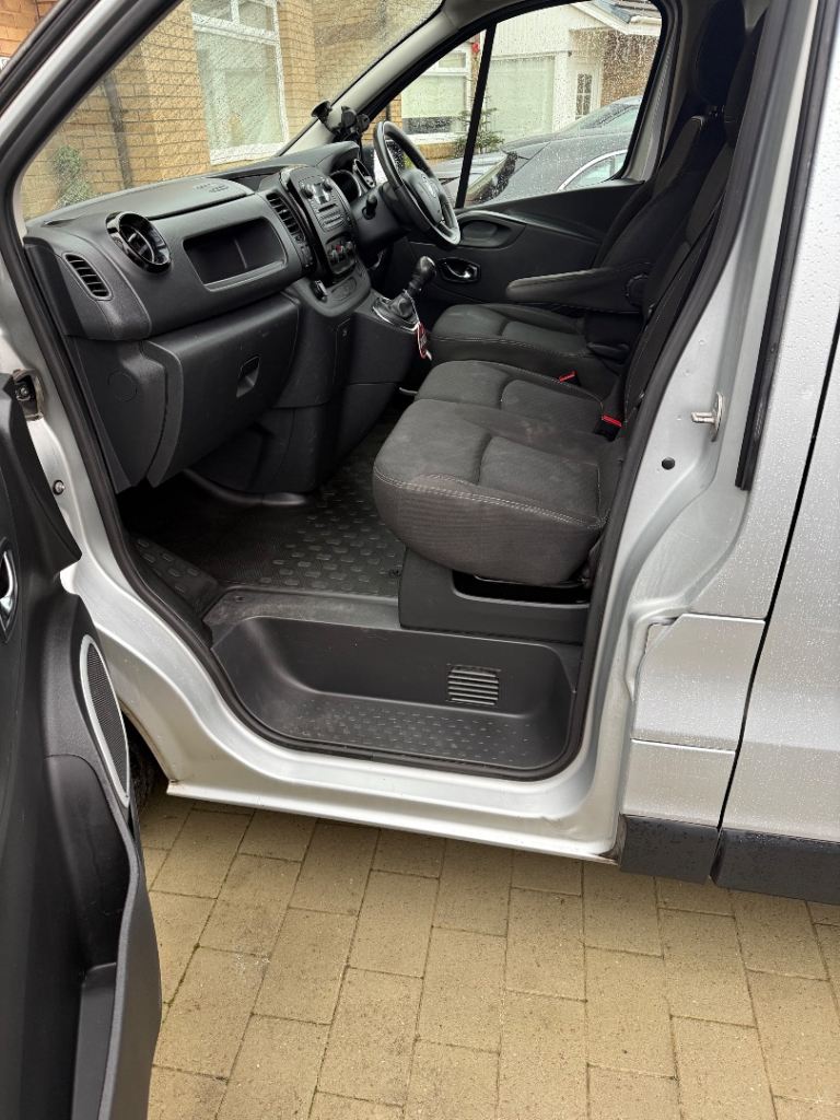 Vauxhall, VIVARO, Panel Van, 2018, Manual, 1598 (cc)
