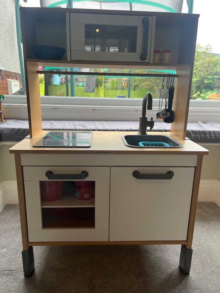 RESERVED Free to collect: IKEA toy kitchen