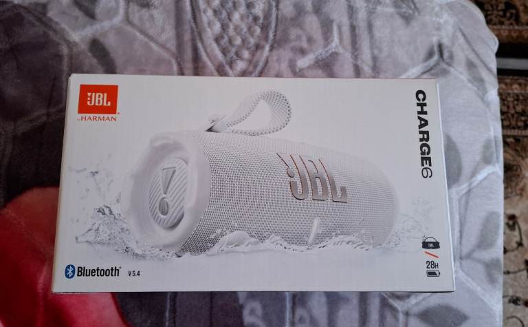 Brand new genuine original JBL Charge 6 portable Bluetooth speaker White 