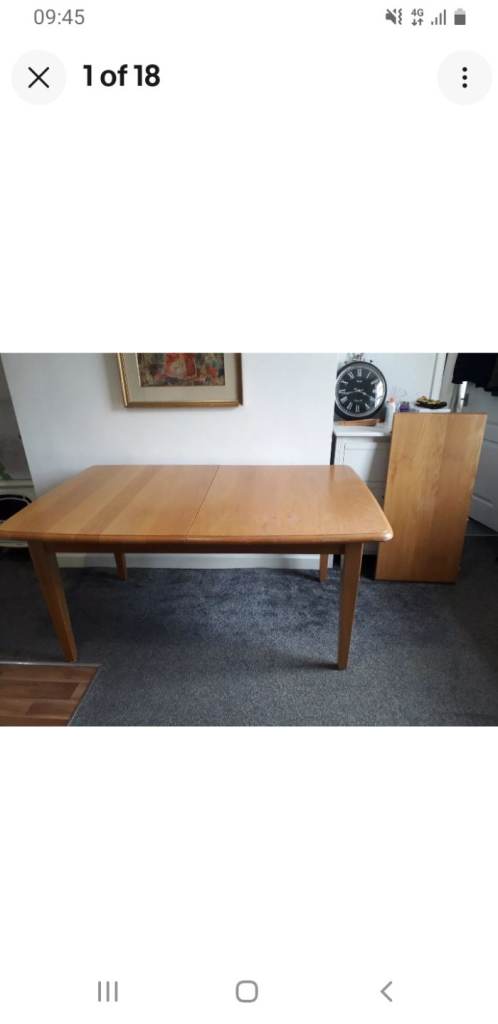 Oak wood dining table 