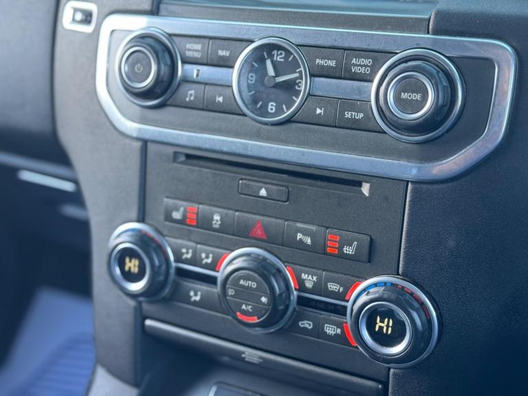 2014 Land Rover Discovery 4 3.0 SD V6 XS Auto 4WD Euro 5 (s/s) 5dr ESTATE Diesel Automatic