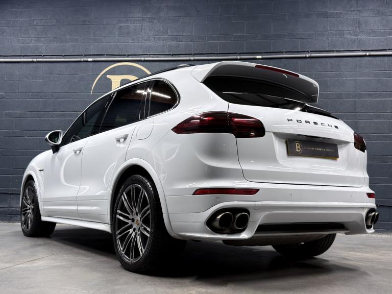 PORSCHE CAYENNE 3.0 V6 E-Hybrid S Platinum Edition 2017