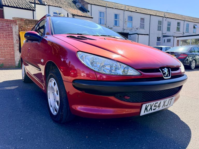 Peugeot, 206, Estate, 2004, Manual, 1360 (cc), 5 doors