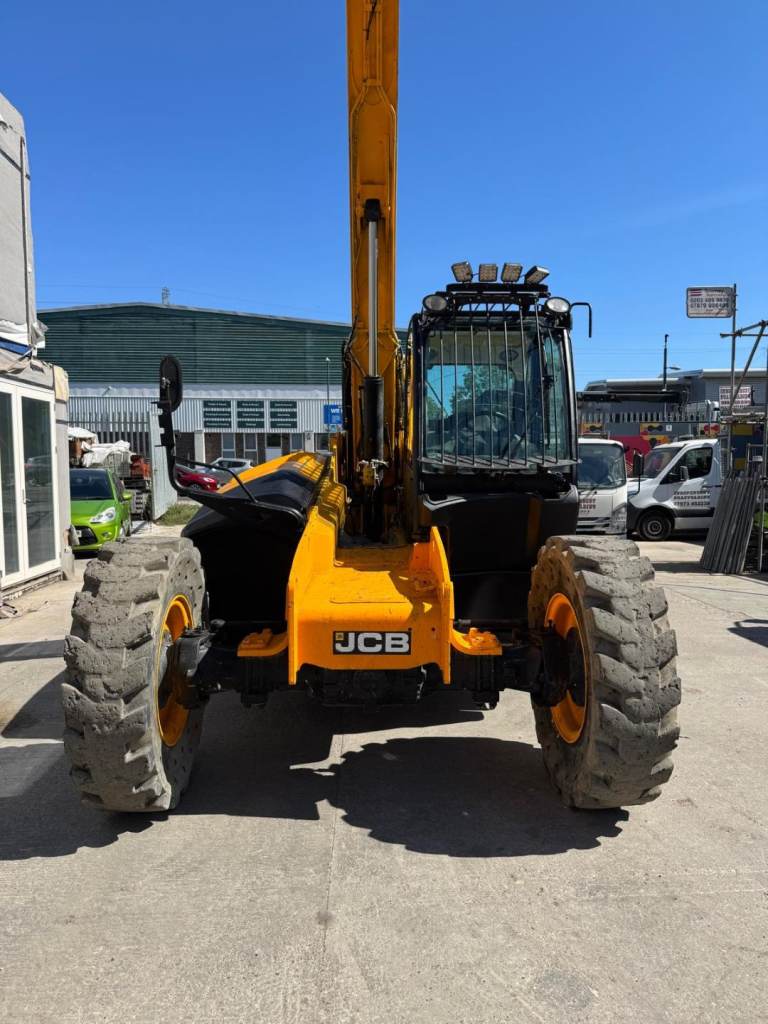 JCB 531 70 Telehandler Wastemaster Spec  Exceptional Condition 