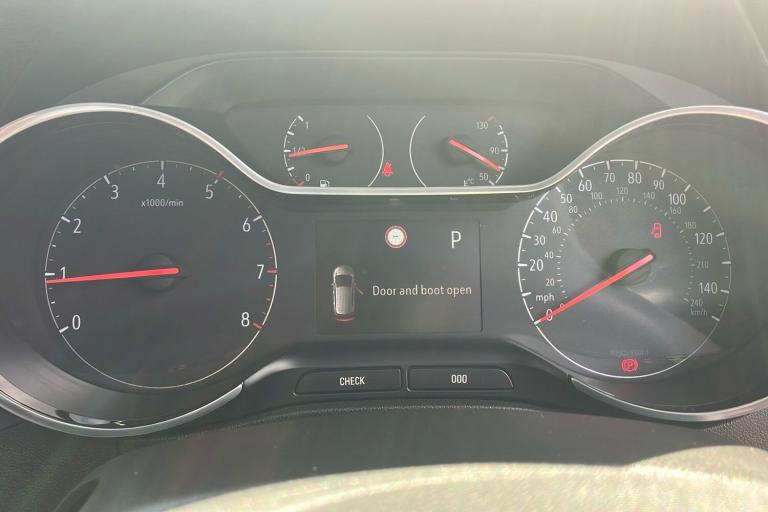  Vauxhall Crossland 1.2 Turbo Elite Edition Suv 5dr Petrol Auto Euro 6 s/s 130