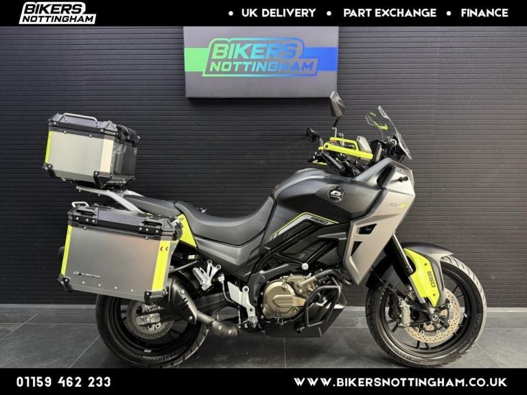 QJMotor SVT 650 2026 *1 private owner 1000 miles*
