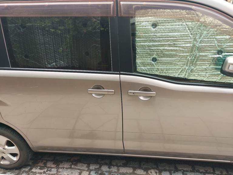 Nissan Serena Brown Mini Campervan 5 seater, 2007, 1990 (cc) really clean and nice 