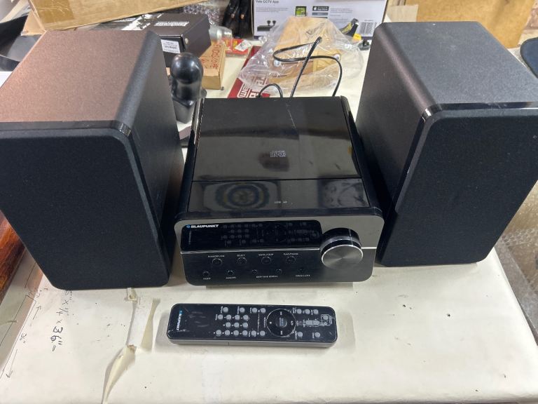 Blaupunkt Micro Hi-Fi System with Speakers and Remote