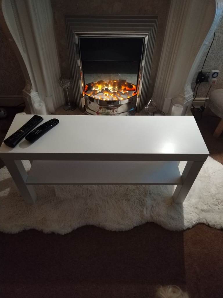 Coffee table /side table 