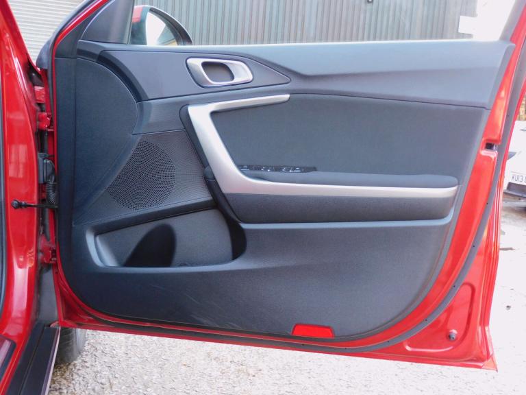 2020 Kia XCeed 1.0T GDi ISG 2 5dr HATCHBACK PETROL Manual