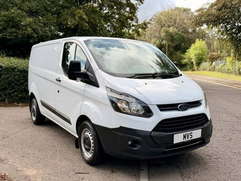 2017 FORD TRANSIT CUSTOM 2.0 TDCi 105ps Low Roof Van