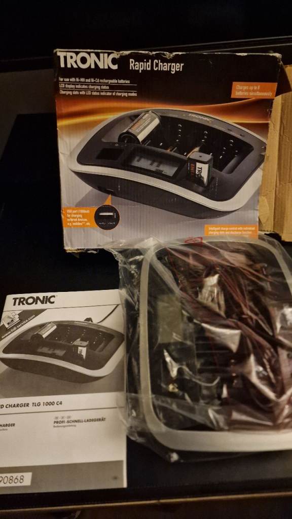 TRONIC RAPID CHARGER  TLG 1000C4