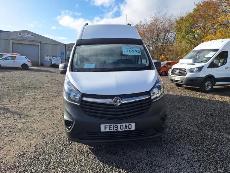 VAUXHALL VIVARO 1.6 CDTi 2900 BiTurbo ecoTEC L2 H2 LWB HIGH TOP ROOF White Manua